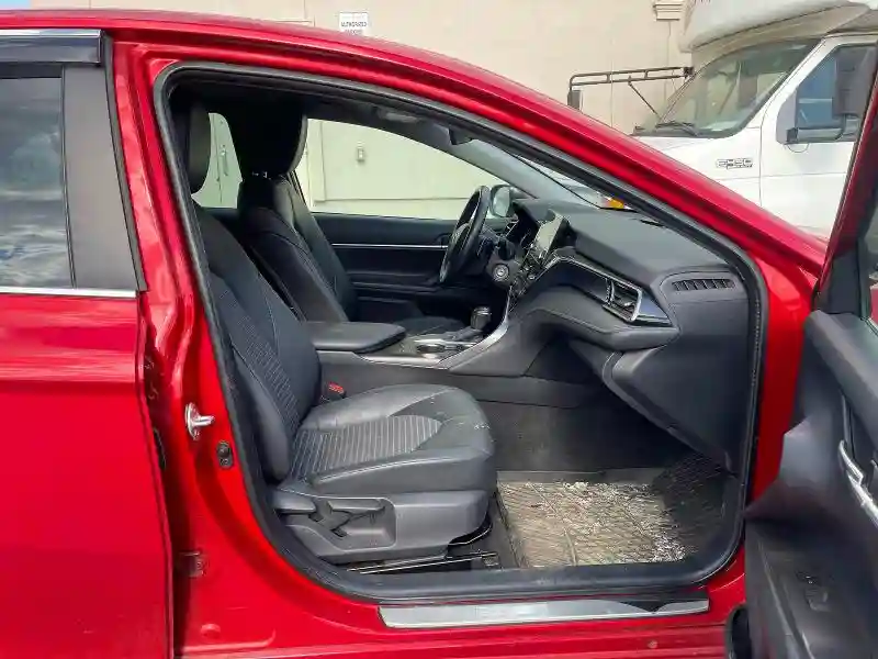 4T1G11AK9NU040137 2022 TOYOTA CAMRY-4