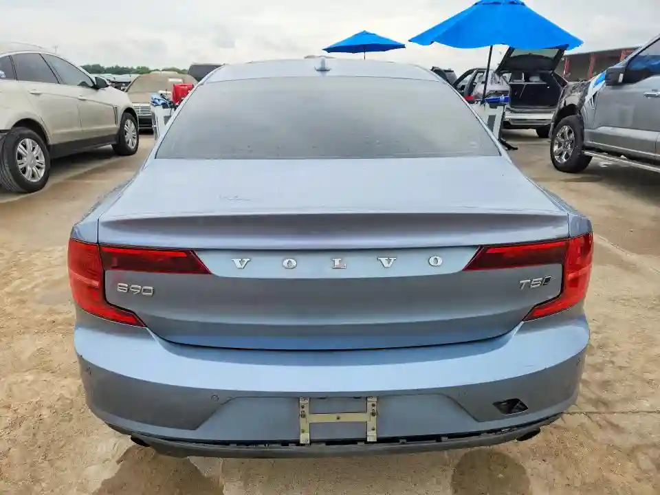 LVY982MK2JP037592 2018 VOLVO S90-5