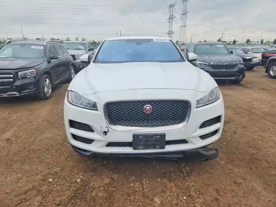 SADCJ2EV1JA257419 2018 JAGUAR F-PACE-4