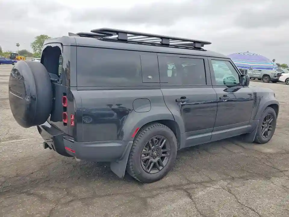SALEPFEU5P2217180 2023 LAND ROVER DEFENDER-2