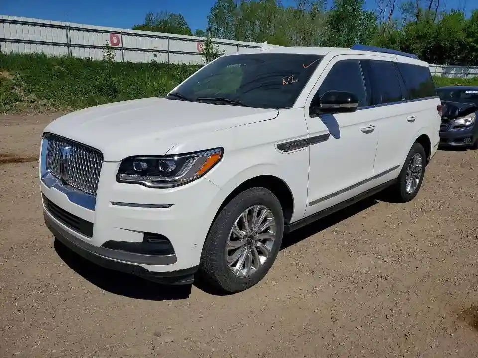 5LMJJ2NG2PEL12930 2023 LINCOLN NAVIGATOR-0