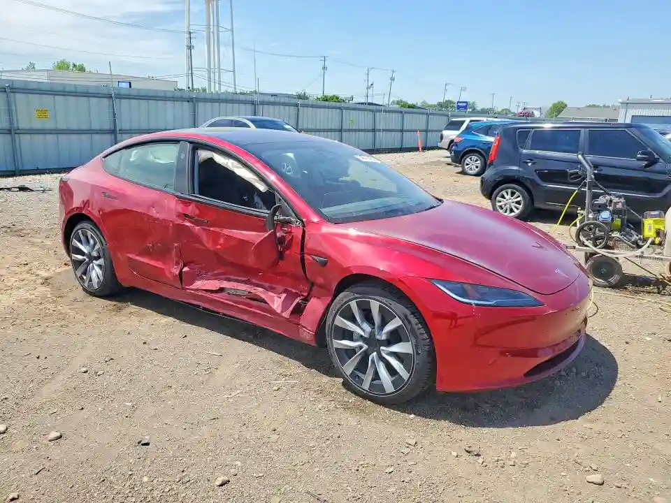 5YJ3E1EB6SF916376 2025 TESLA MODEL 3-3