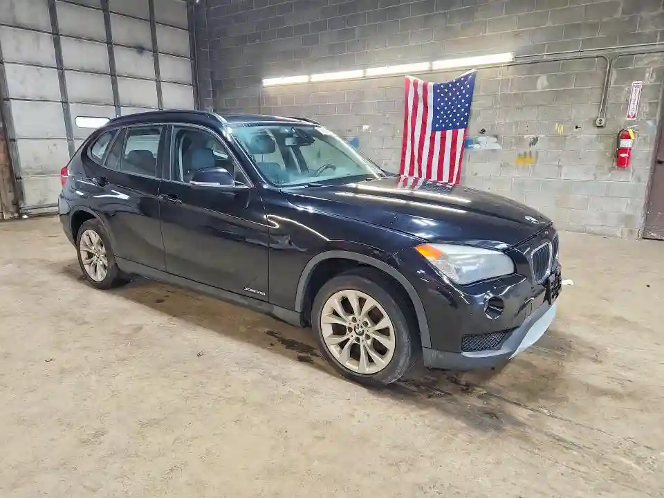 WBAVL1C59EVY20949 2014 BMW X1-3