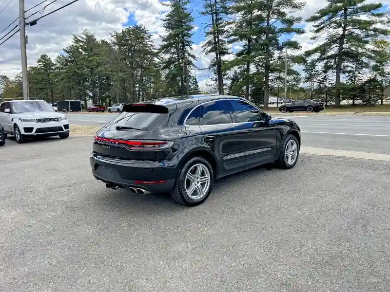 WP1AB2A54KLB30089 2019 PORSCHE MACAN-2