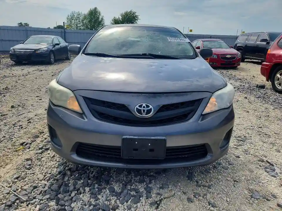 5YFBU4EE5DP150769 2013 TOYOTA COROLLA-4