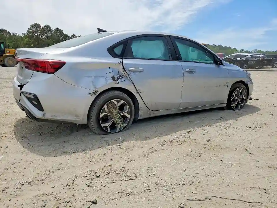 3KPF24AD0ME267441 2021 KIA FORTE LXS-2