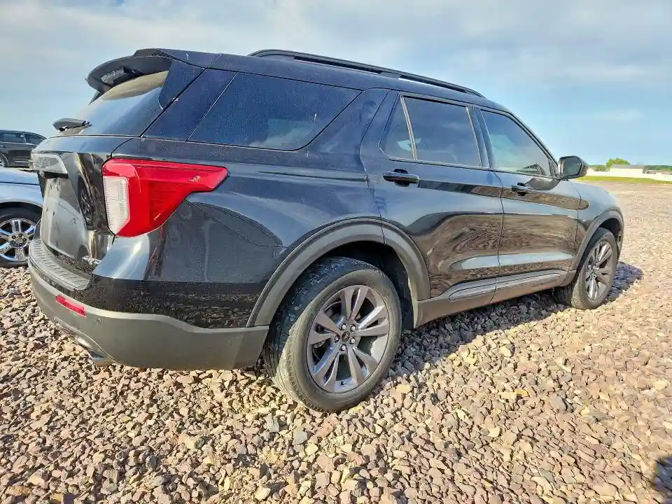 1FMSK8DH7NGA01495 2022 FORD EXPLORER-2