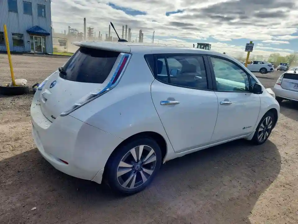 1N4AZ0CP1DC413834 2013 NISSAN LEAF-2