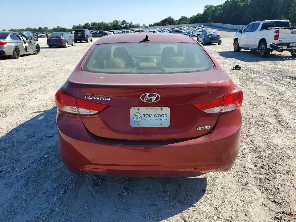 5NPDH4AE6DH244854 2013 HYUNDAI ELANTRA LI-5