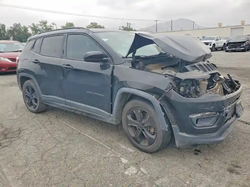 3C4NJCBB2KT736639 2019 JEEP COMPASS-3
