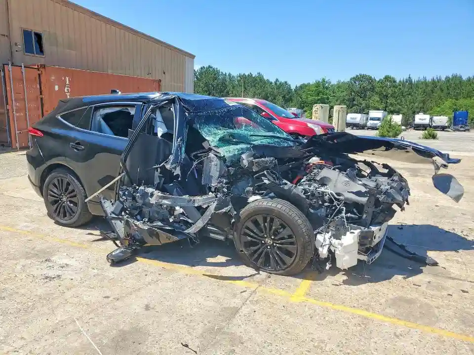 JTEAAAAH6PJ124429 2023 TOYOTA VENZA-3