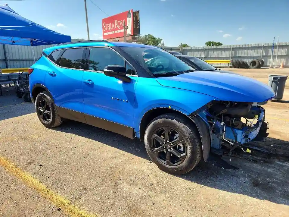 3GNKBDRS9SS132756 2025 CHEVROLET BLAZER-3
