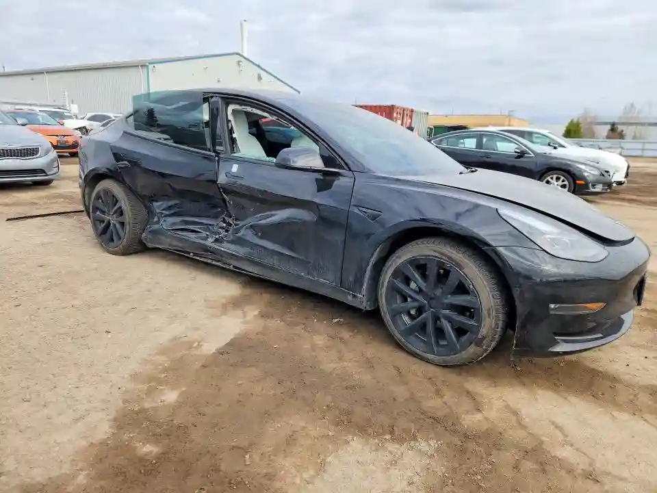 5YJ3E1EB6NF345654 2022 TESLA MODEL 3-3