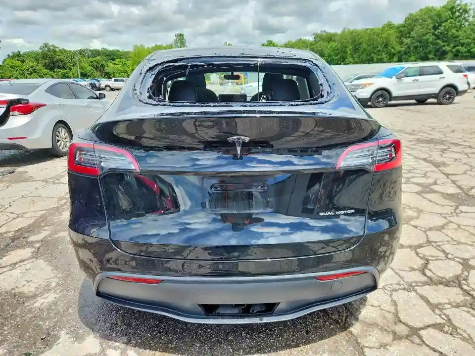 5YJYGDEE8MF139780 2021 TESLA MODEL Y-5