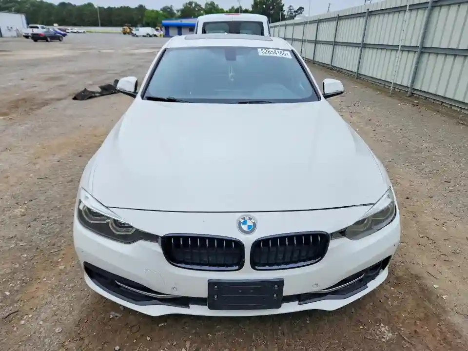 WBA8B9G56JNU98628 2018 BMW 3 SERIES-4
