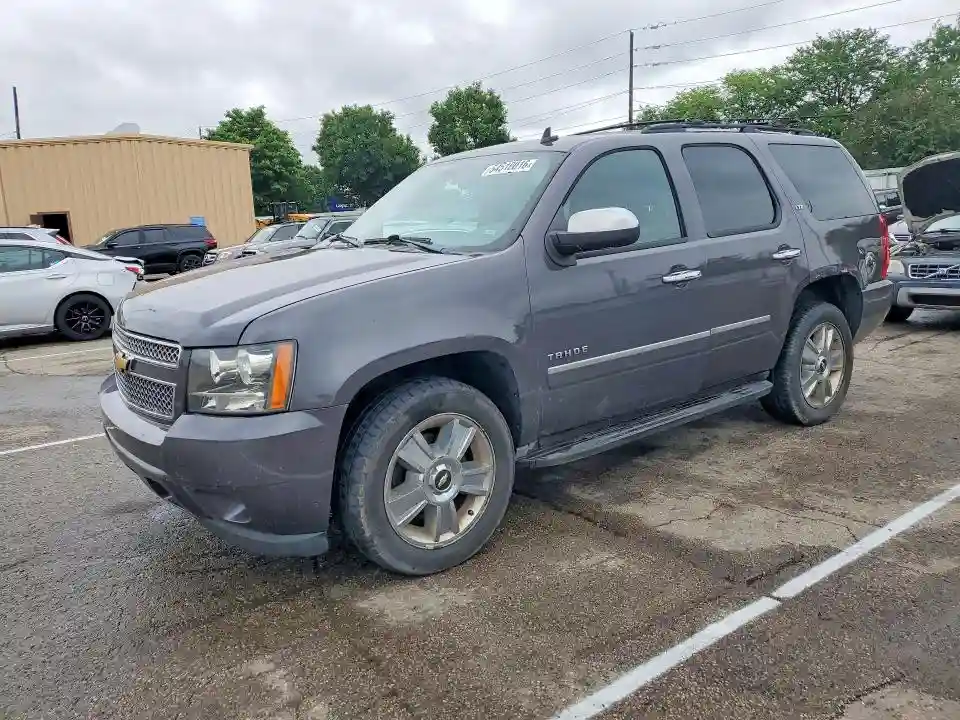 1GNUKCE09AR290135 2010 CHEVROLET TAHOE-0