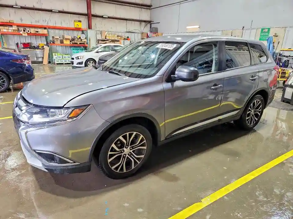 JA4AZ3A35JJ003616 2018 MITSUBISHI OUTLANDER-0