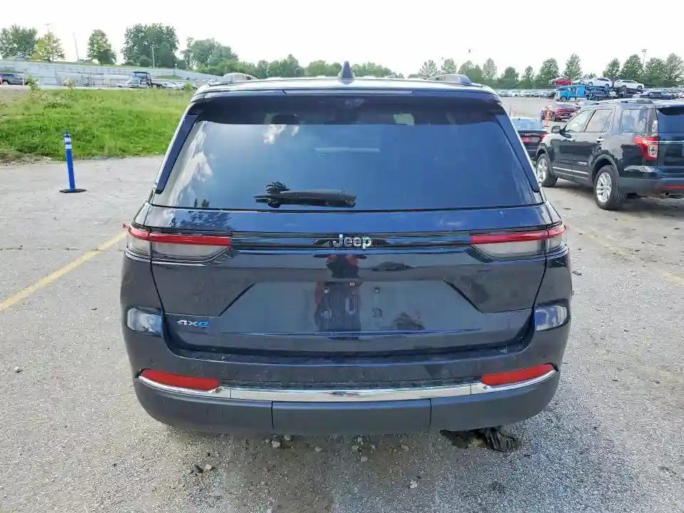 1C4RJYB67P8774388 2023 JEEP CHEROKEE-5