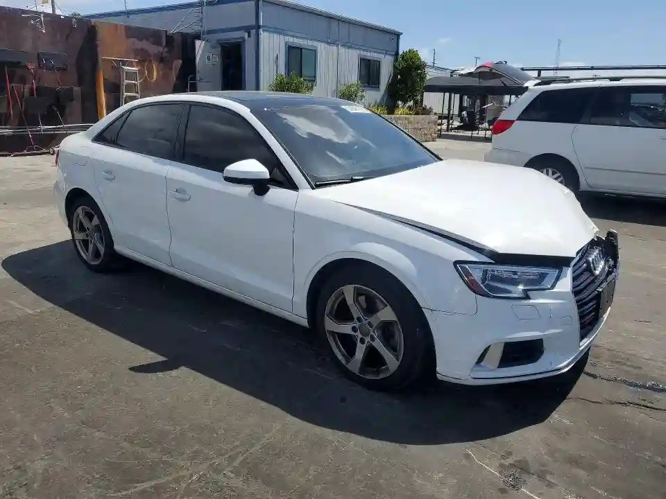 WAUAUGFF0K1012124 2019 AUDI A3-3