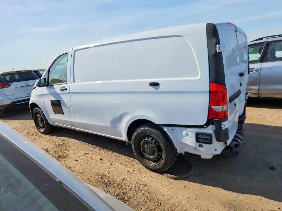 W1YV0BEY5P4286555 2023 MERCEDES-BENZ METRIS-1