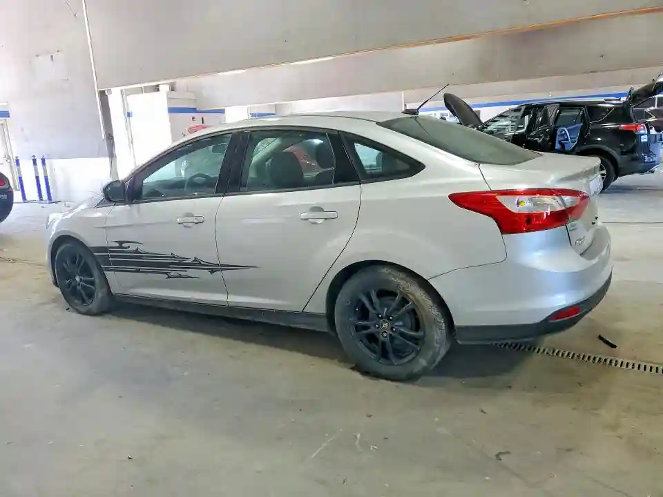 1FADP3F22EL425089 2014 FORD FOCUS-1