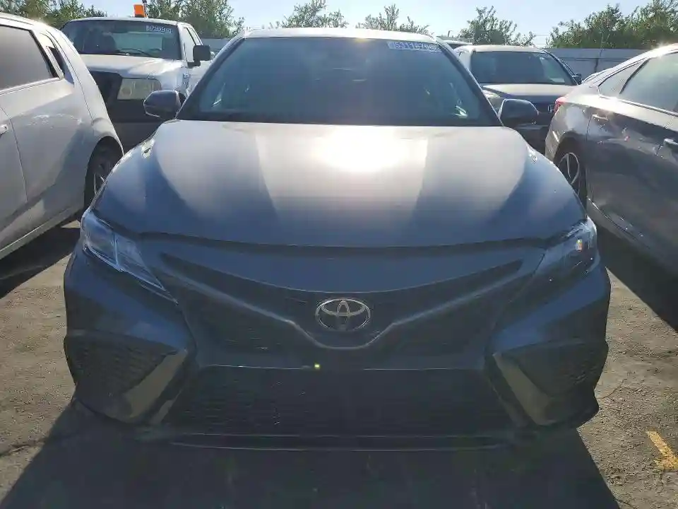 4T1G11AK7NU698202 2022 TOYOTA CAMRY-4
