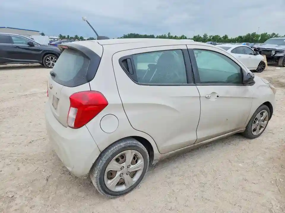 KL8CB6SA3KC751796 2019 CHEVROLET SPARK-2