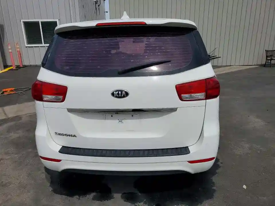 KNDMA5C15G6112087 2016 KIA SEDONA-5