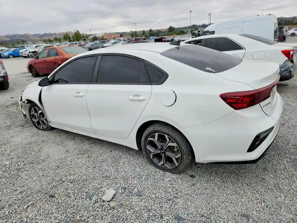 3KPF24ADXME290029 2021 KIA FORTE-1