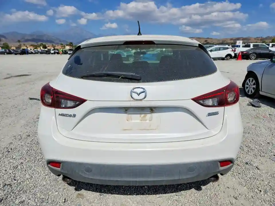 3MZBM1K76FM164501 2015 MAZDA 3-5