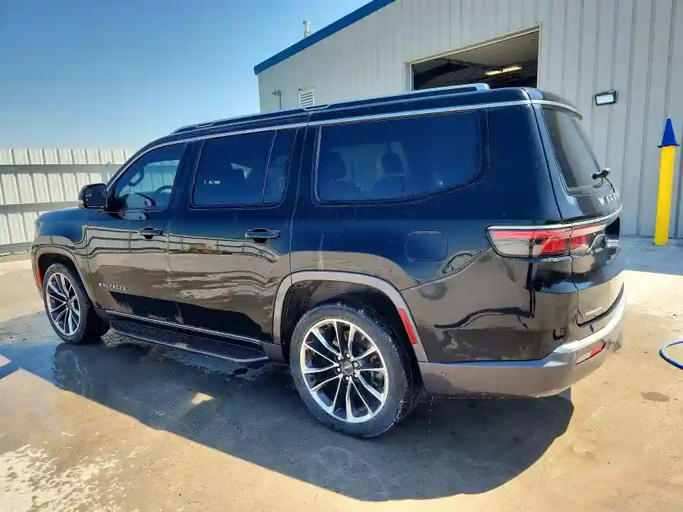 1C4SJVDT8NS177723 2022 JEEP WAGONEER-1