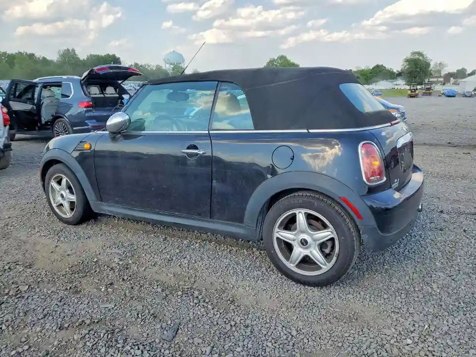 WMWMR3C51ATZ19101 2010 MINI COOPER-1