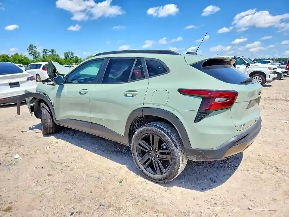 KL77LKEP3SC101104 2025 CHEVROLET TRAX ACTIV-1