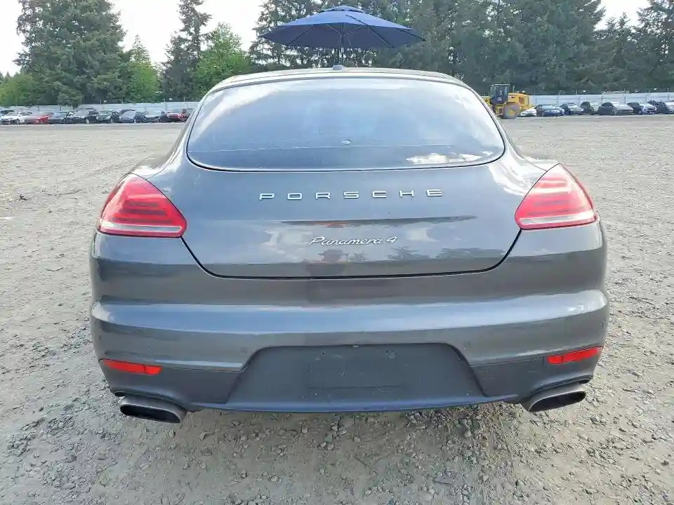 WP0AA2A70EL005911 2014 PORSCHE PANAMERA-5