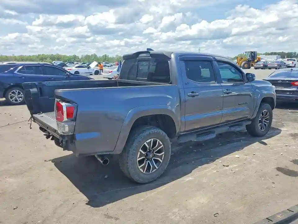 5TFAZ5CN7MX104481 2021 TOYOTA TACOMA TRD-2