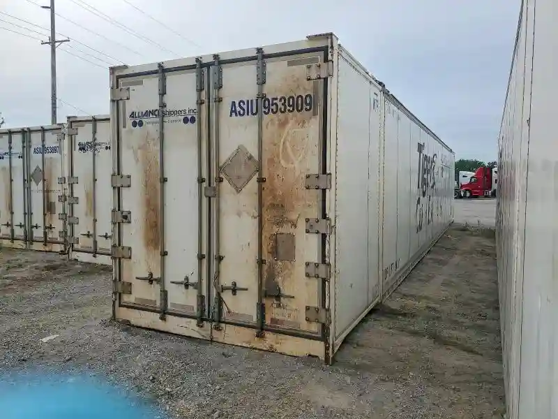 00000000000953909 2015 CIMC REEFER TRAILER-3