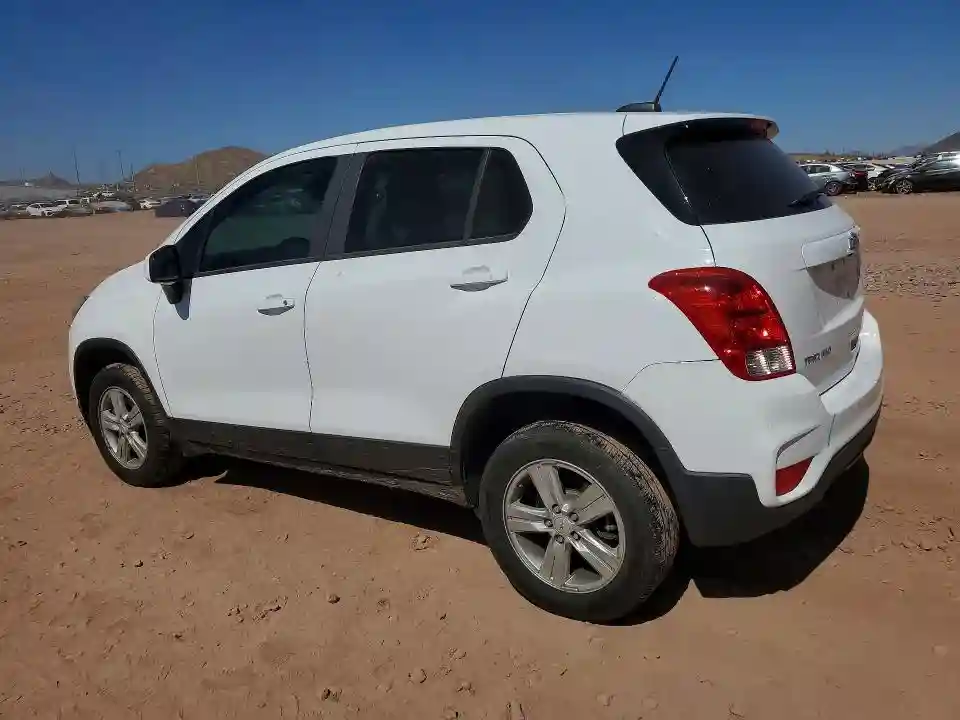KL7CJNSB9HB154614 2017 CHEVROLET TRAX-1