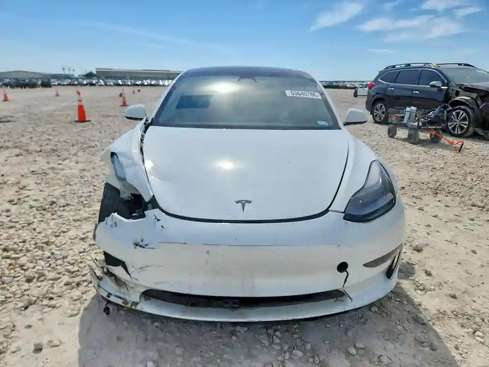 5YJ3E1EA7PF549499 2023 TESLA MODEL 3-4