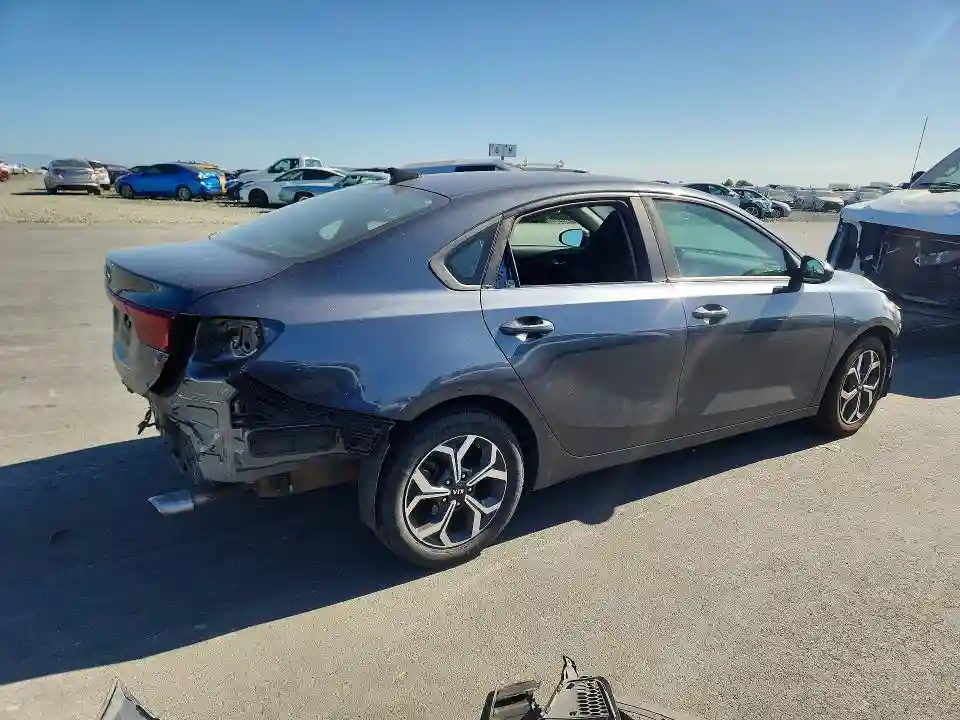 3KPF24AD4LE185162 2020 KIA FORTE-2