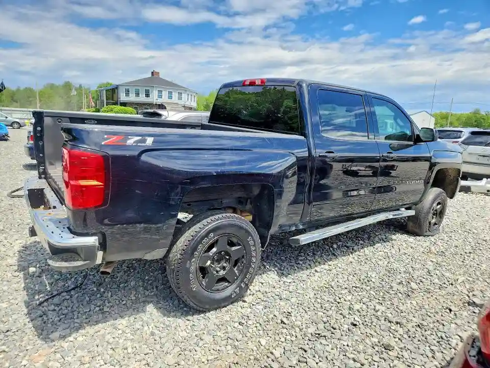 3GCUKREC1JG103511 2018 CHEVROLET SILVERADO-2