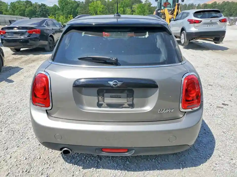 WMWXU1C55G2D57723 2016 MINI COOPER-5