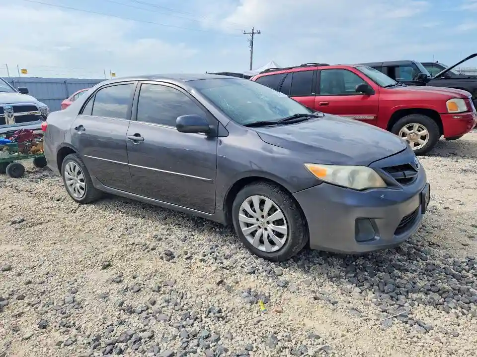 5YFBU4EE5DP150769 2013 TOYOTA COROLLA-3