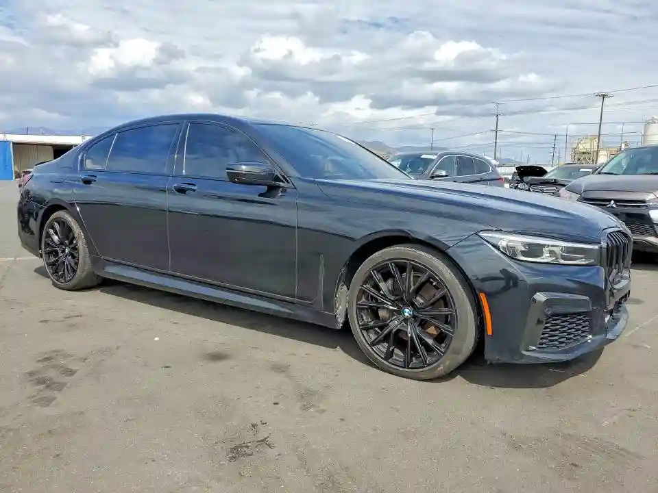 WBA7T2C07NCJ53362 2022 BMW 7 SERIES-3