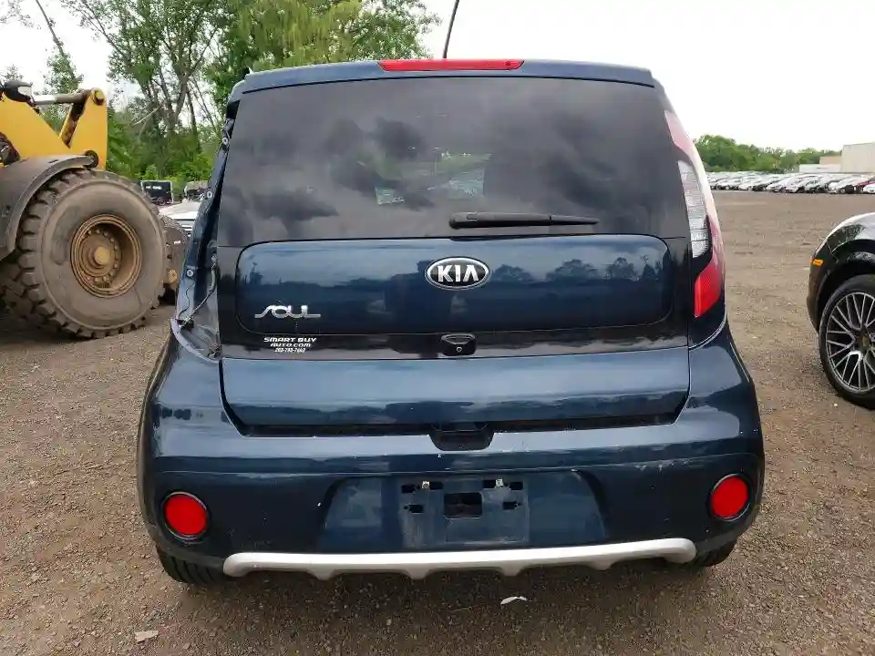 KNDJP3A59J7512697 2018 KIA SOUL-5