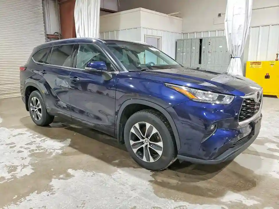 5TDGZRBH9LS515799 2020 TOYOTA HIGHLANDER-3