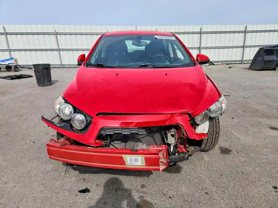 1G1JA6SG6F4202964 2015 CHEVROLET SONIC-4