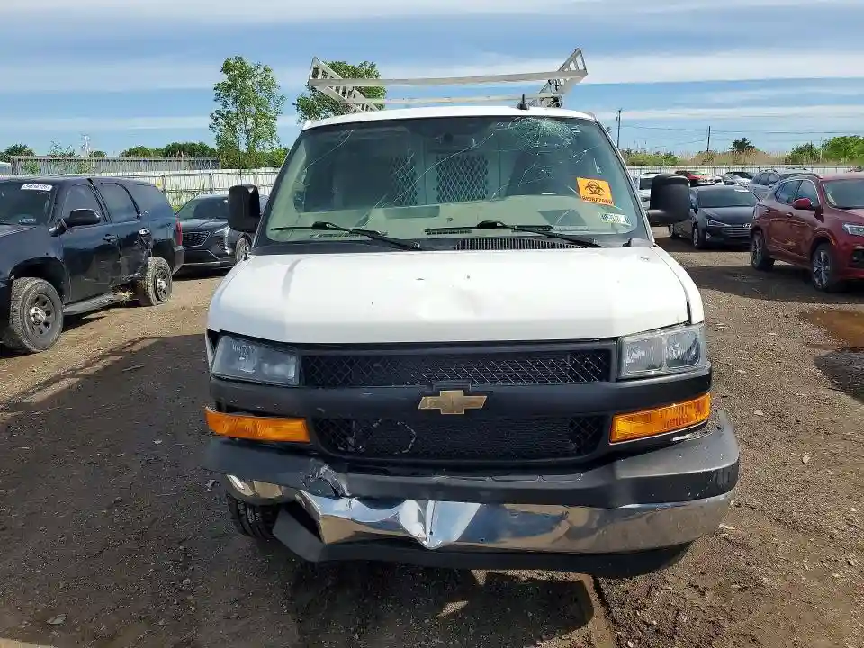 1GCZGGF71N1265429 2022 CHEVROLET EXPRESS-4