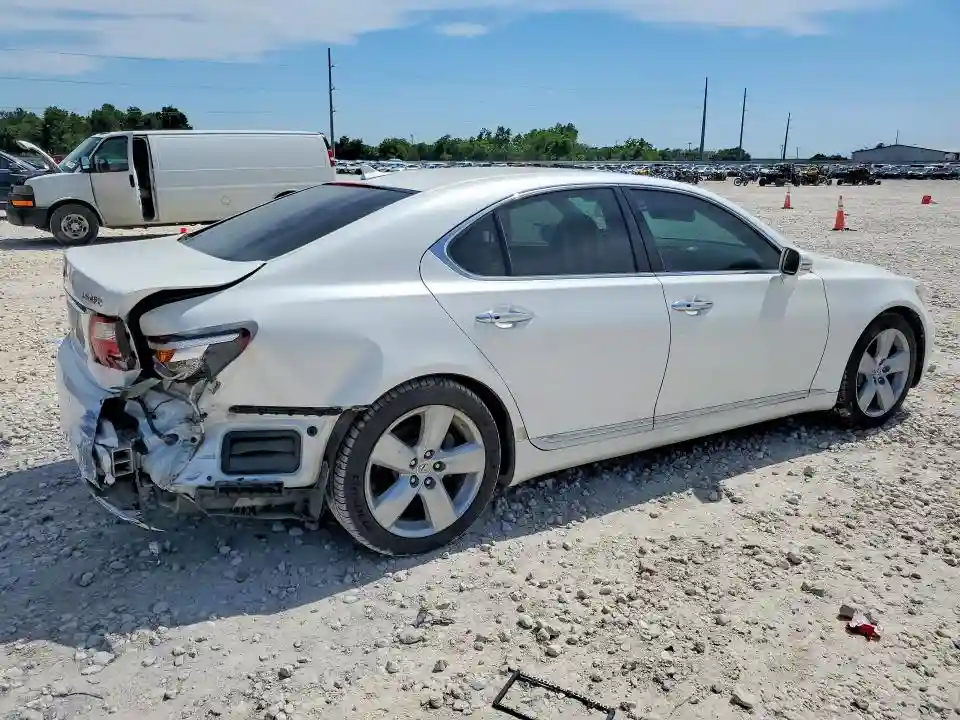 JTHBL5EFXB5103019 2011 LEXUS LS460-2
