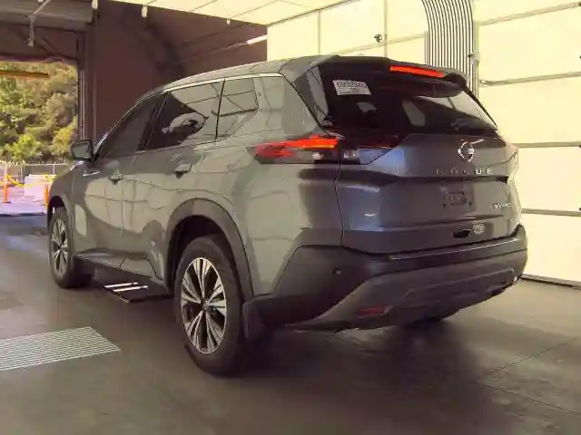 JN8AT3BB3MW227413 2021 NISSAN ROGUE-2