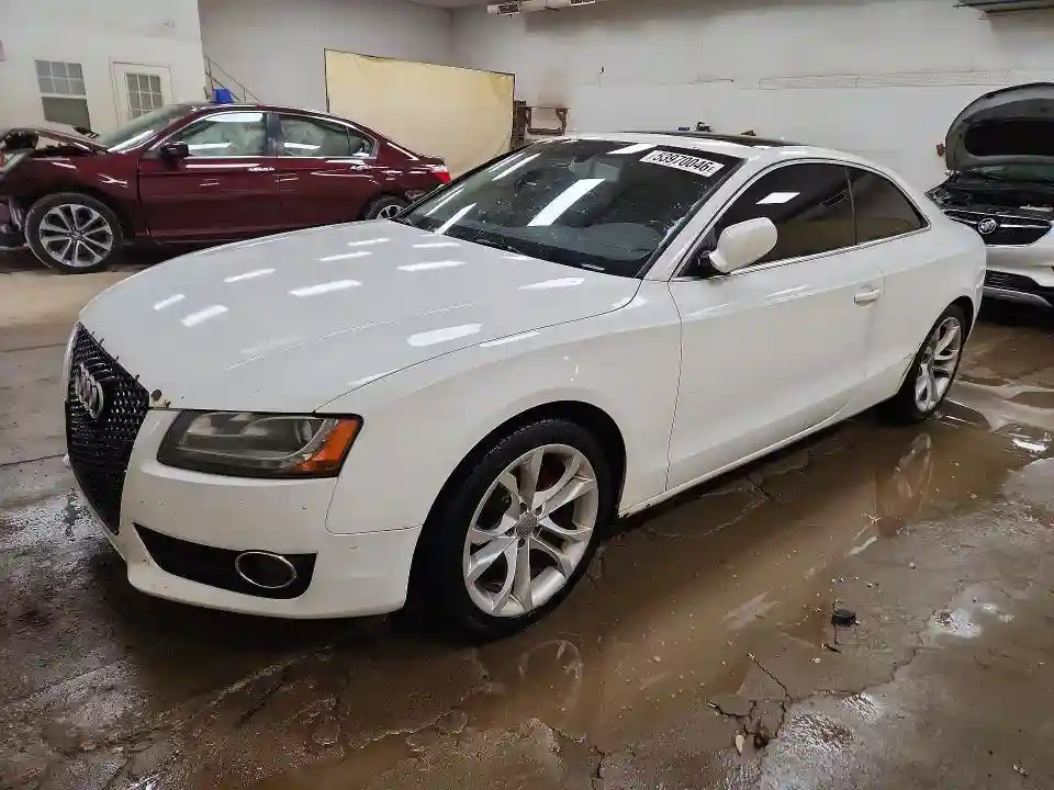 WAULFAFR2AA010612 2010 AUDI A5-0